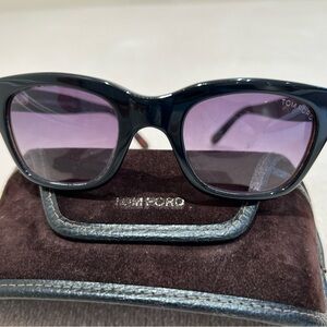 Tom Ford wayfarer sunglasses